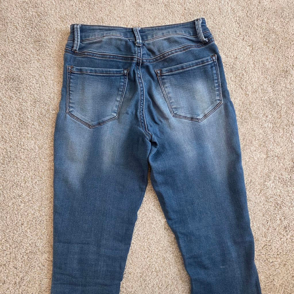 Black Daisy Billie Skinny Jeans Size 3/26 Blue Distressed - Picture 8 of 9